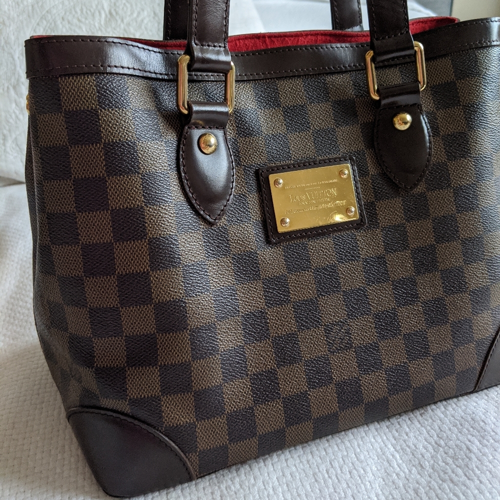 Louis Vuitton Hampstead PM Handbag